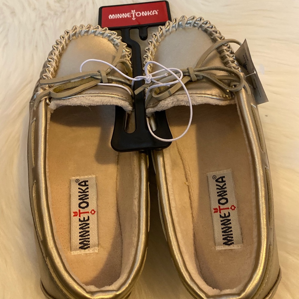 - Minnetonka Metallic Junior Trapper
